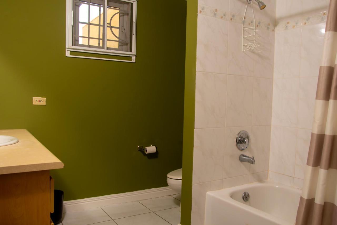 Apartment Vacation Getaway In Mango Walk Country Club Montego Bay